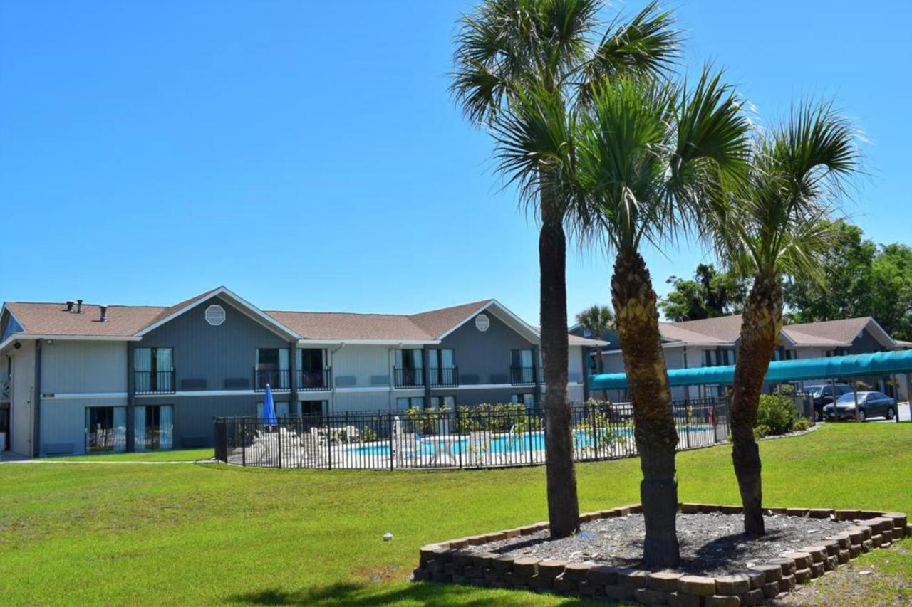 Hotel Howard Johnson By Wyndham Beaufort/Parris Island Esterno foto